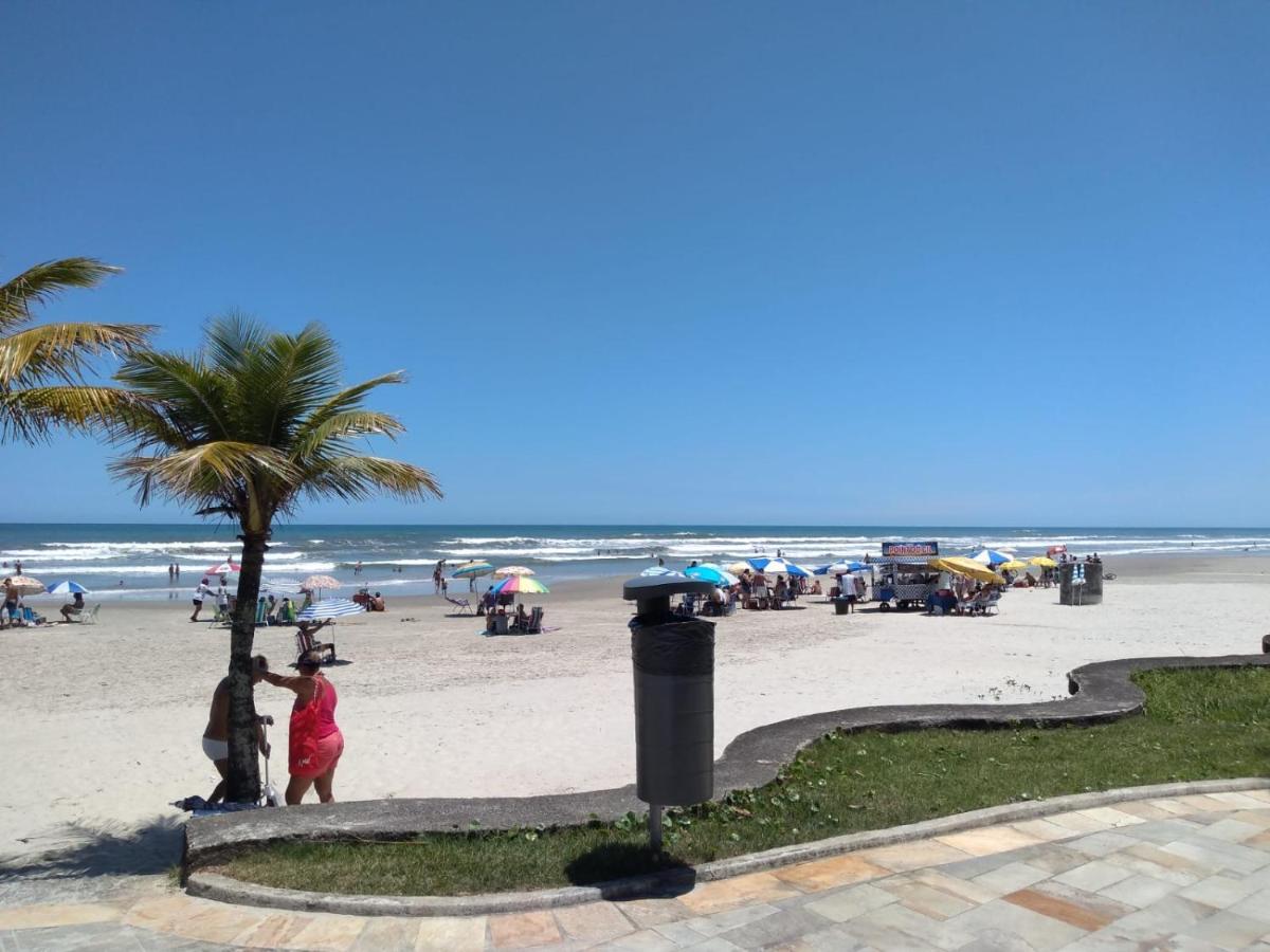 Casa Linda E Aconchegante Com Piscina -Aquecimento Solar O Ano Todo Perto Da Praia プライア・グランデ エクステリア 写真